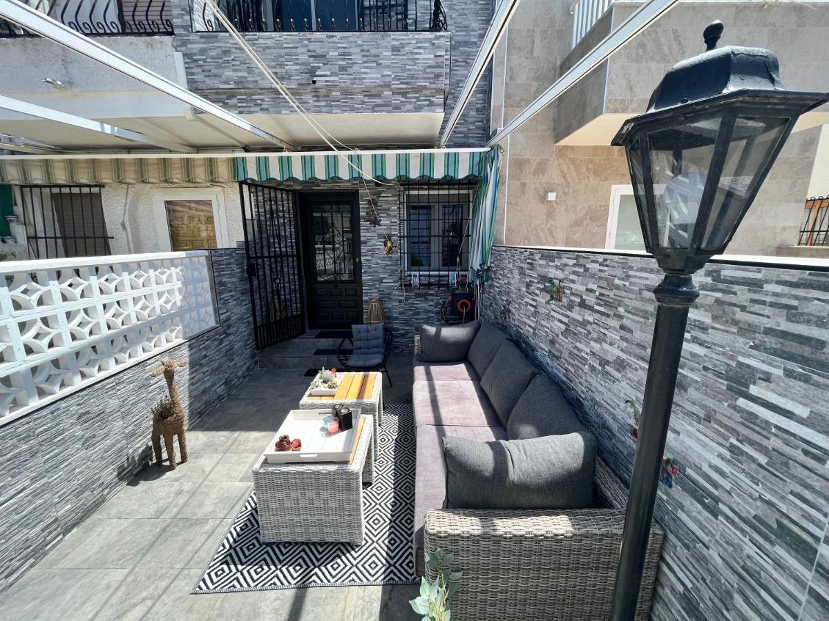 Prachtig Gemoderniseerde Woning Op 250 Meter Van Het Strand Santa Pola Exterior foto