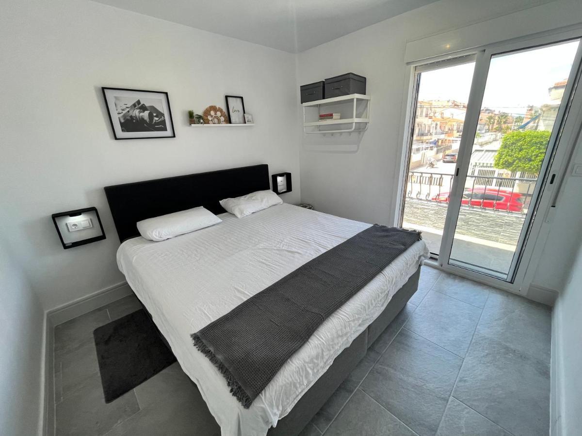 Prachtig Gemoderniseerde Woning Op 250 Meter Van Het Strand Santa Pola Exterior foto